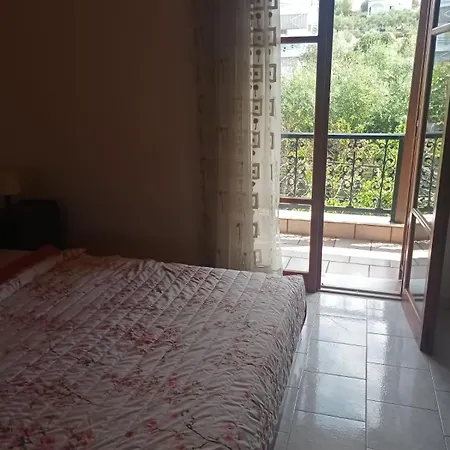 Ioanna's Traditional * Elia (Laconia)